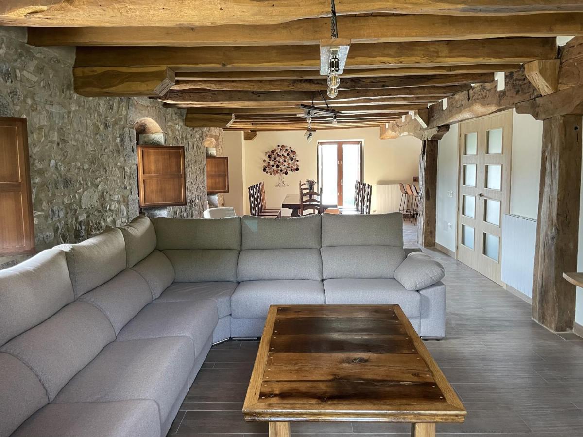 Casa Rural Juangoxenea Ihaben Exteriér fotografie